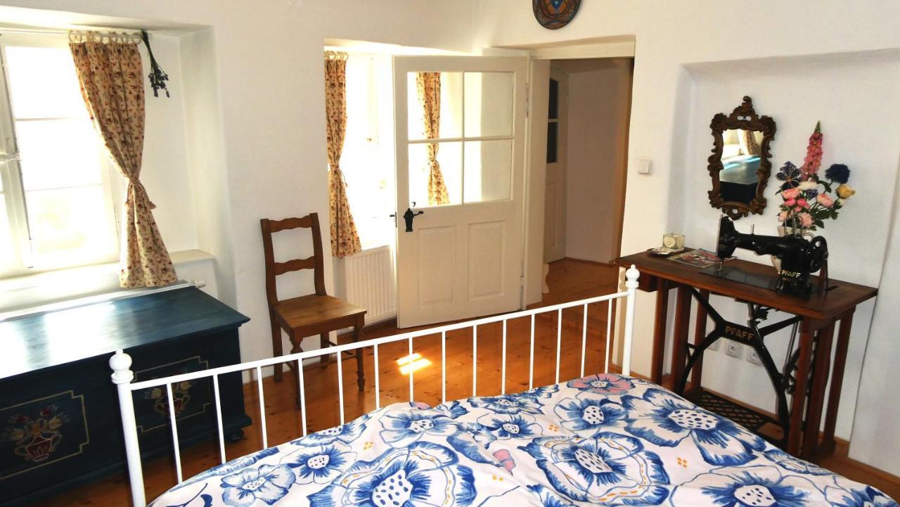Apartman Horsovsky Tyn Exterior photo