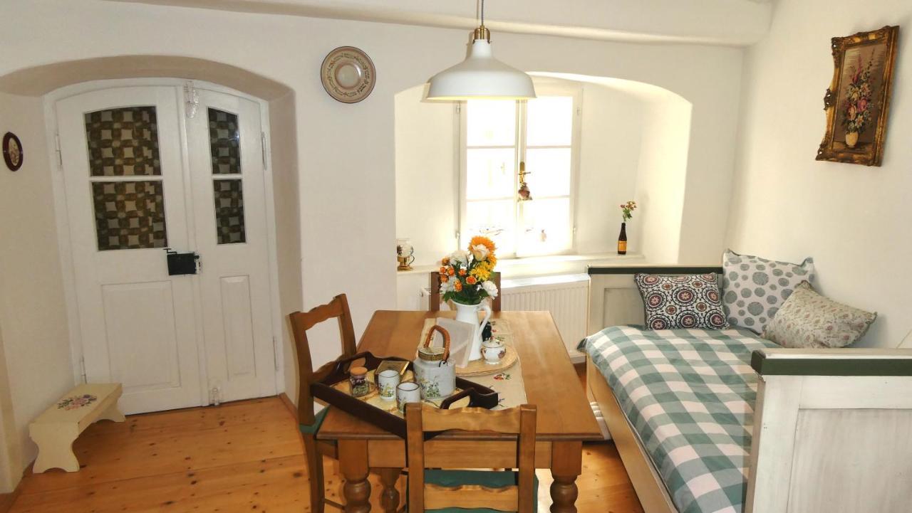 Apartman Horsovsky Tyn Exterior photo